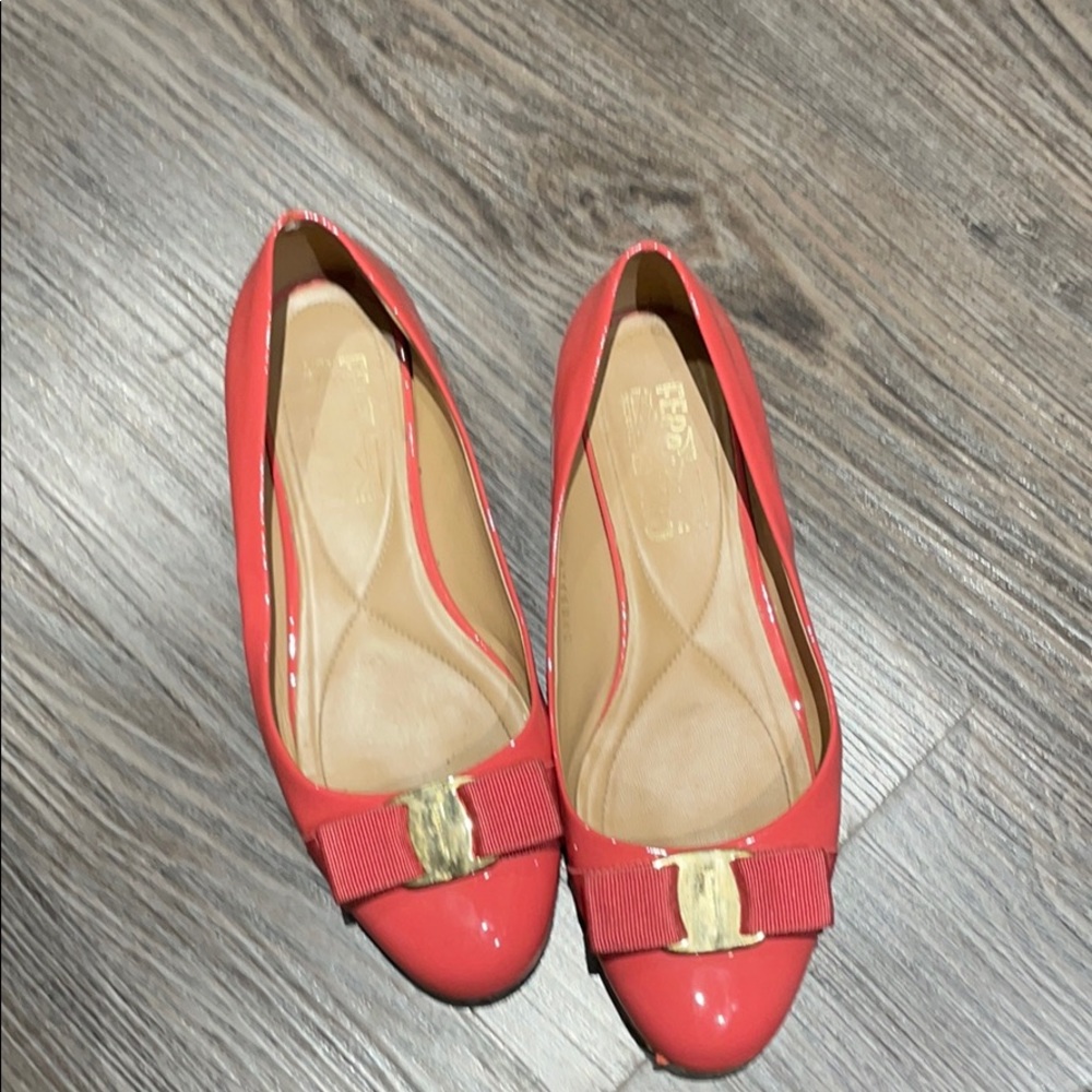 Salvatore Ferragamo Varina Ballet Flats - 7.5